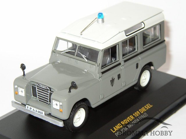 Land Rover 109 Diesel (1962) - Policia Armada - Klicka på bilden för att stänga