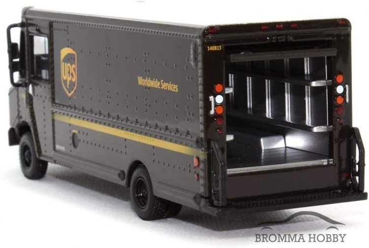 Freightliner MT-55 - UPS Parcel Truck - Click Image to Close