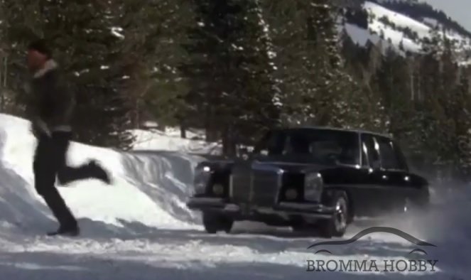 Mercedes 280 SEL (1972) - KGB - Rocky IV - Klicka på bilden för att stänga