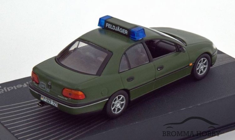 Opel Omega (1994) - Military Police - Click Image to Close