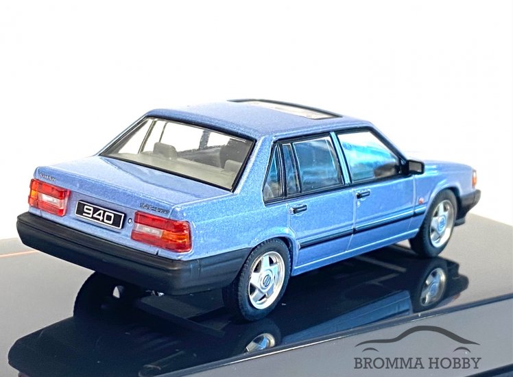 Volvo 940 Turbo (1990) - Klicka på bilden för att stänga