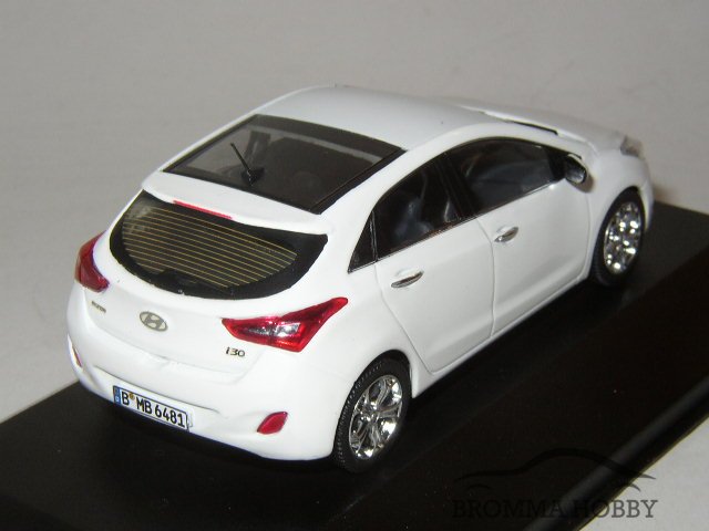 Hyundai i30 (2012) - Click Image to Close