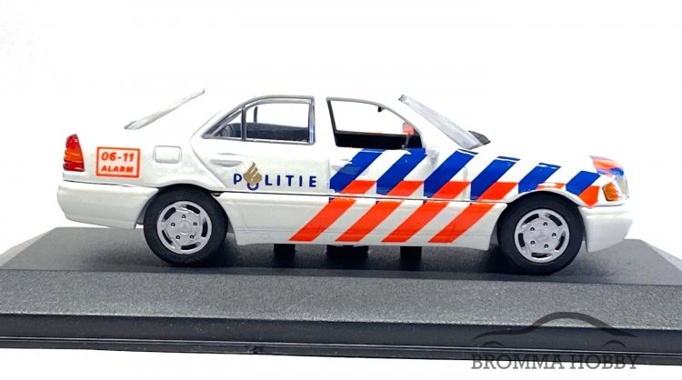 Mercedes C220 - Politie - Click Image to Close