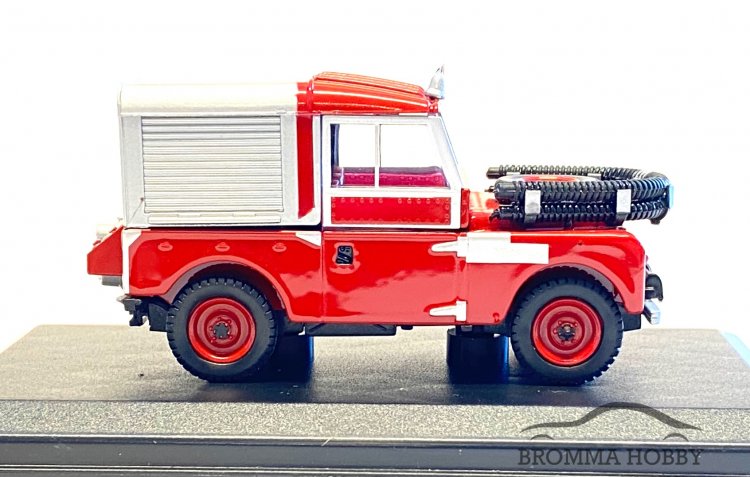 Land Rover Series I - Fire - Click Image to Close