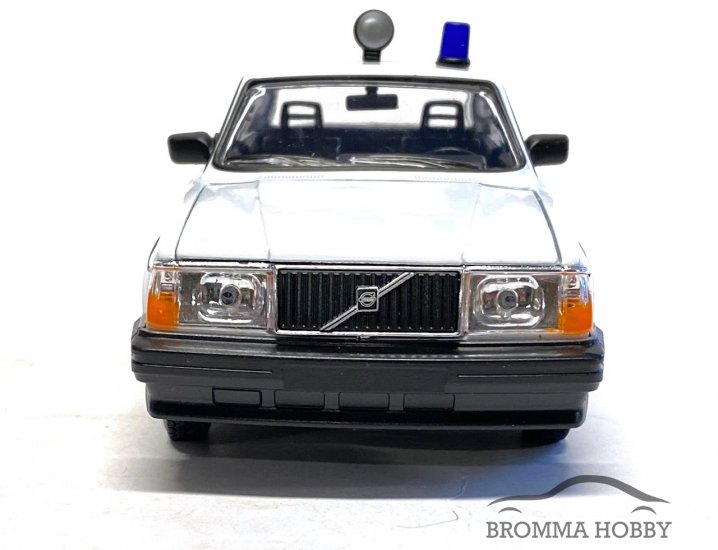 Volvo 240 GL - Politi - Click Image to Close