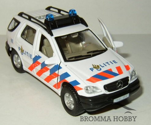 Mercedes ML320 - Politie - Click Image to Close