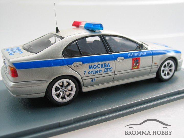 BMW 525i - Moscow POLICE - Klicka på bilden för att stänga