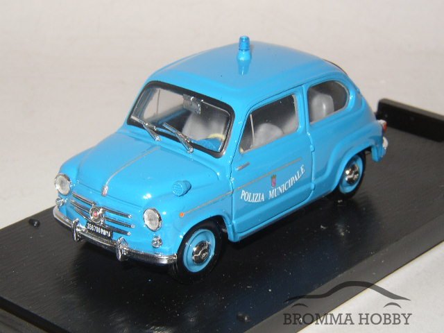 Fiat 600 D (1960) - Roma - Klicka på bilden för att stänga