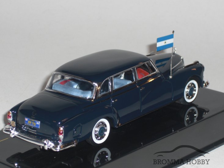 Mercedes 300D Limousine (1957) - President Somoza - Click Image to Close