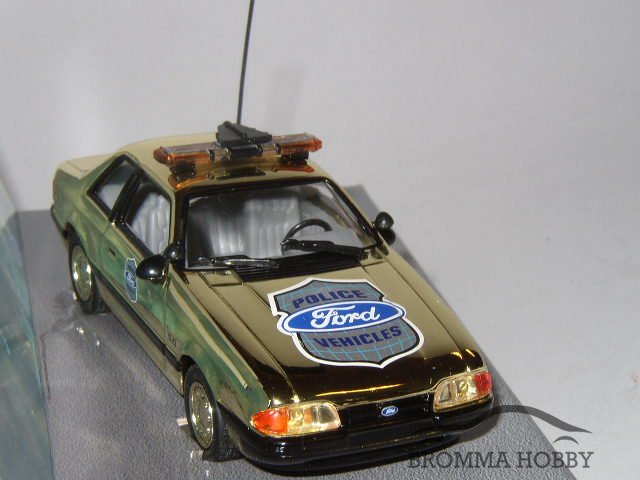 Ford Mustang (1991) - Police Package - Klicka på bilden för att stänga