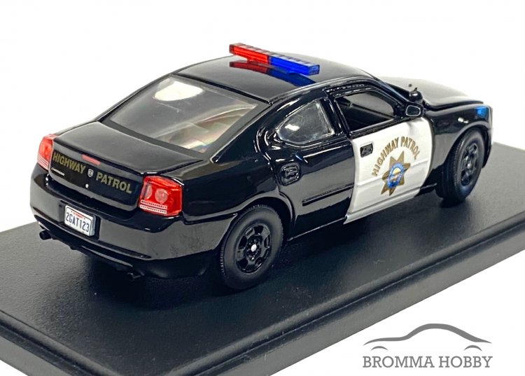 Dodge Charger (2006) - CHP - The Rookie - Click Image to Close