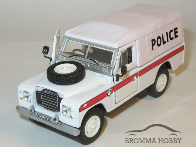 Land Rover 109 series III - Police - Click Image to Close